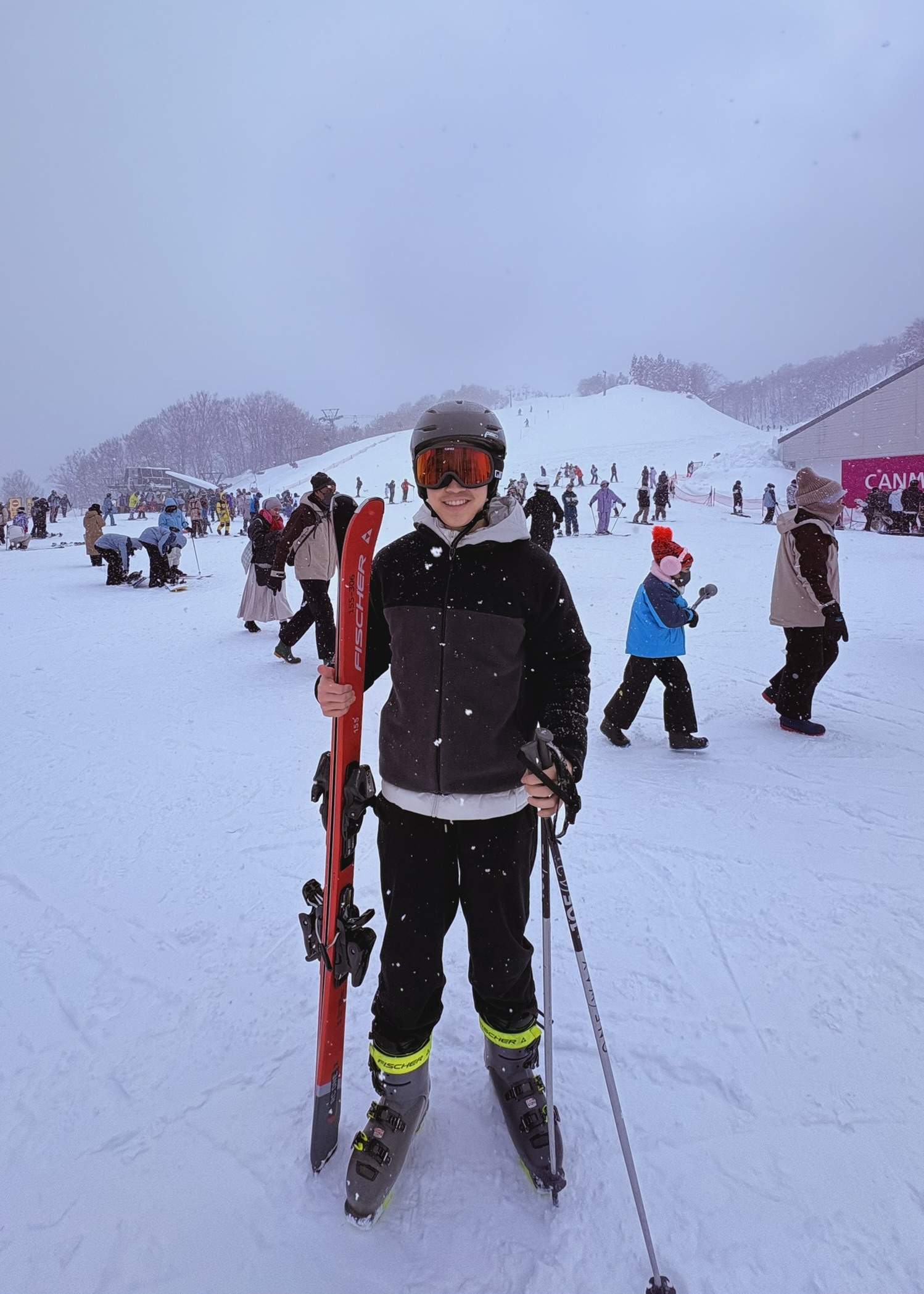 snow skiing in Japan